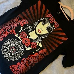 Obey T-shirt